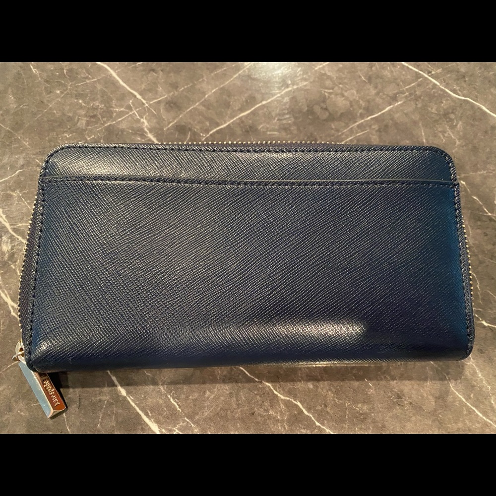 Kate Spade wallet - Picture 2 of 3